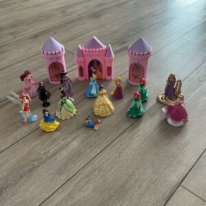 Disney Princess Pink and Purple Castle with Figurines